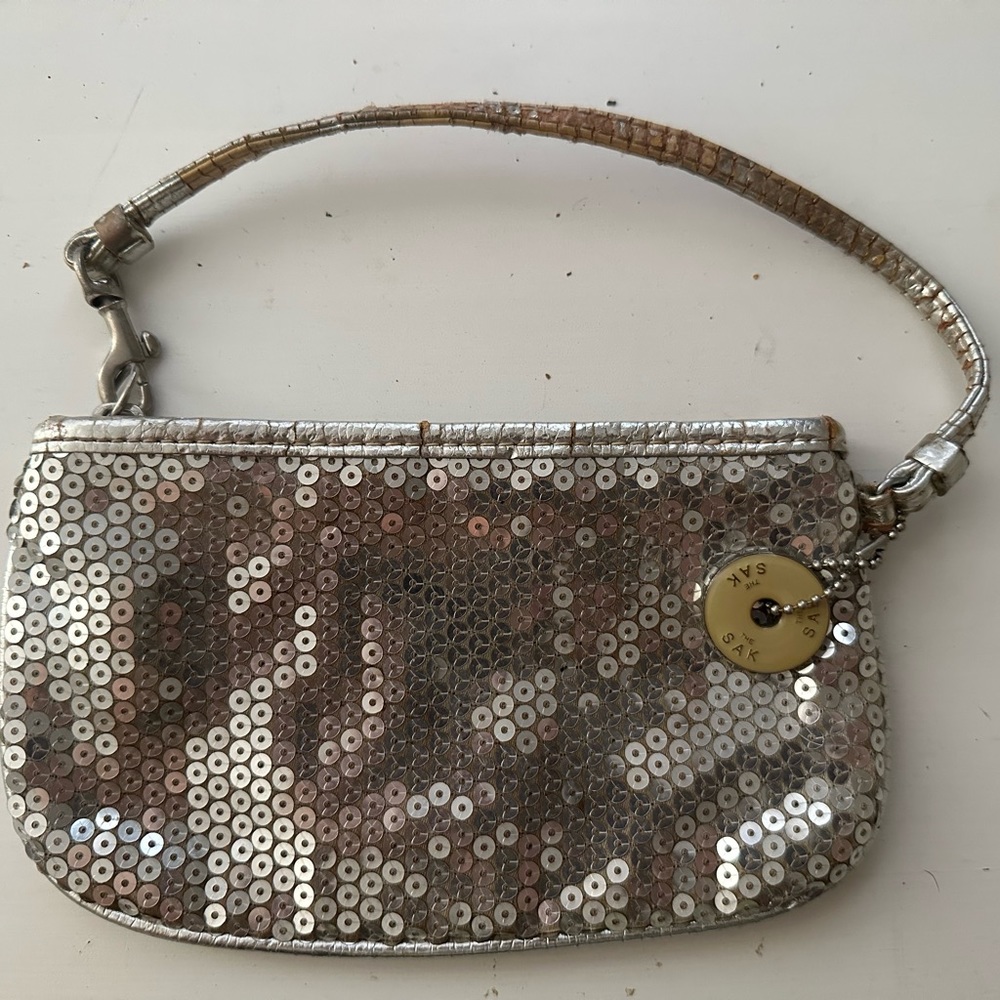 Sak wristlet